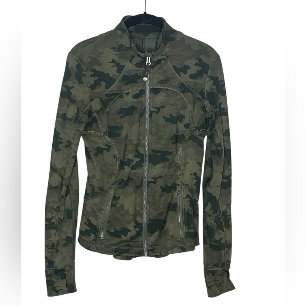 LULULEMON Camo‎ Forme Jacket